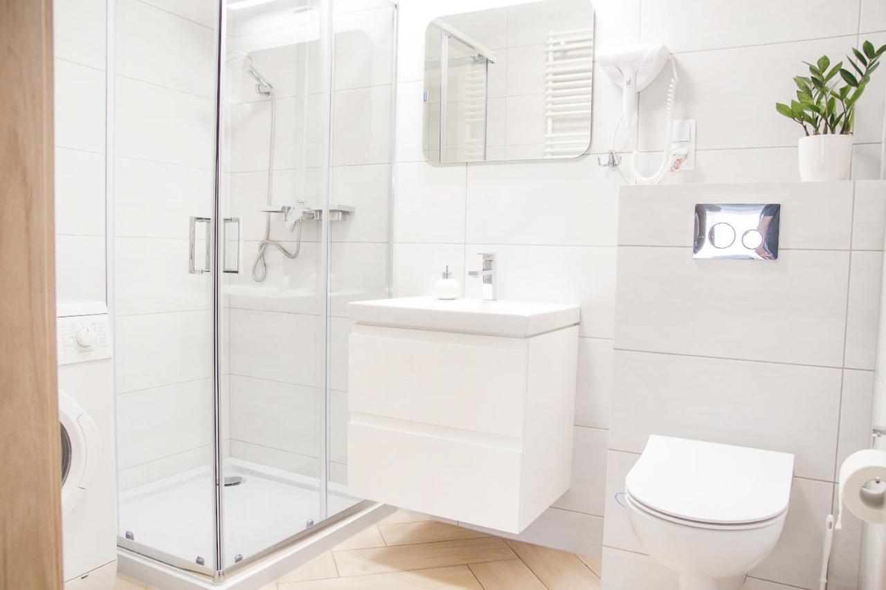 Apartamenty Gardens Kolobrzeg Bagian luar foto